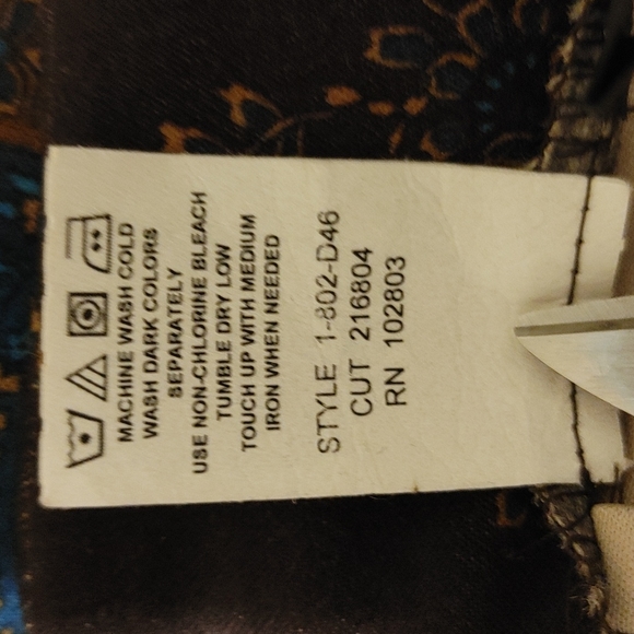 💙 Briggs Skirt - Picture 11 of 13